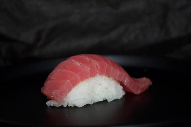 Нигири Туна